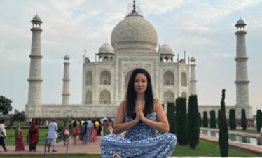 From Delhi : Same Day Taj Mahal Tour by Car
